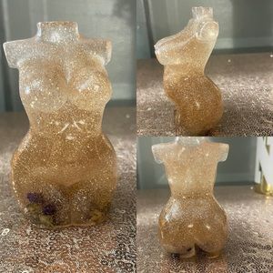 Curvy Goddess Body Sculpture
